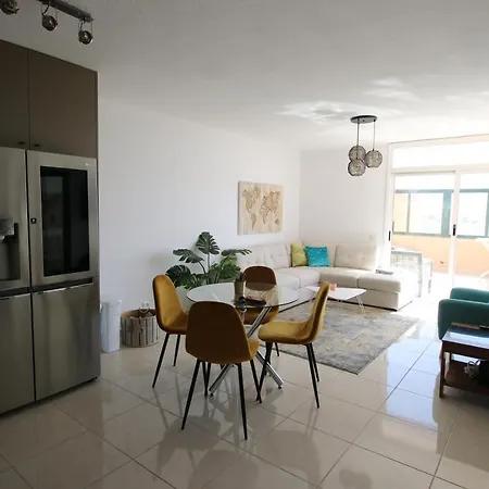Apartment Casita Maria - Luxurious 1-bedroom With Sea Views And Pool San Miguel de Abona